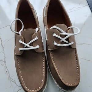 Men's Tan Boat Shoes